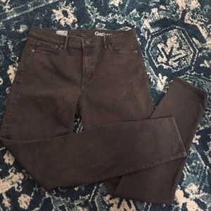 Army green Gap skinny jeans